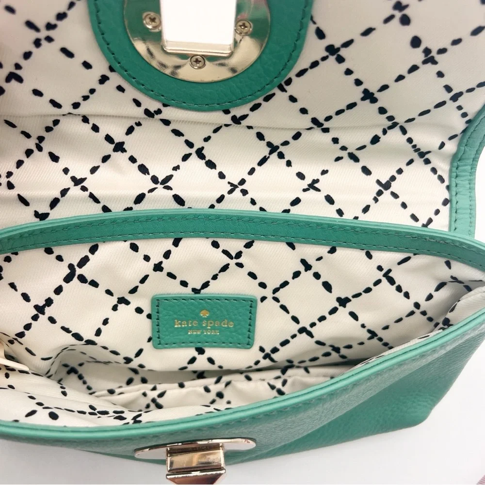 Kate Spade Green Leather‎ Wristlet Wallet Chrystie Street